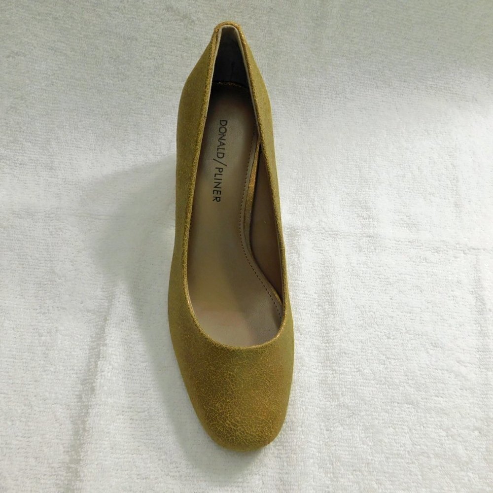 W307 Donald Pliner Bronze Parris Pump Shoes - 7 M - Picture 4 of 5
